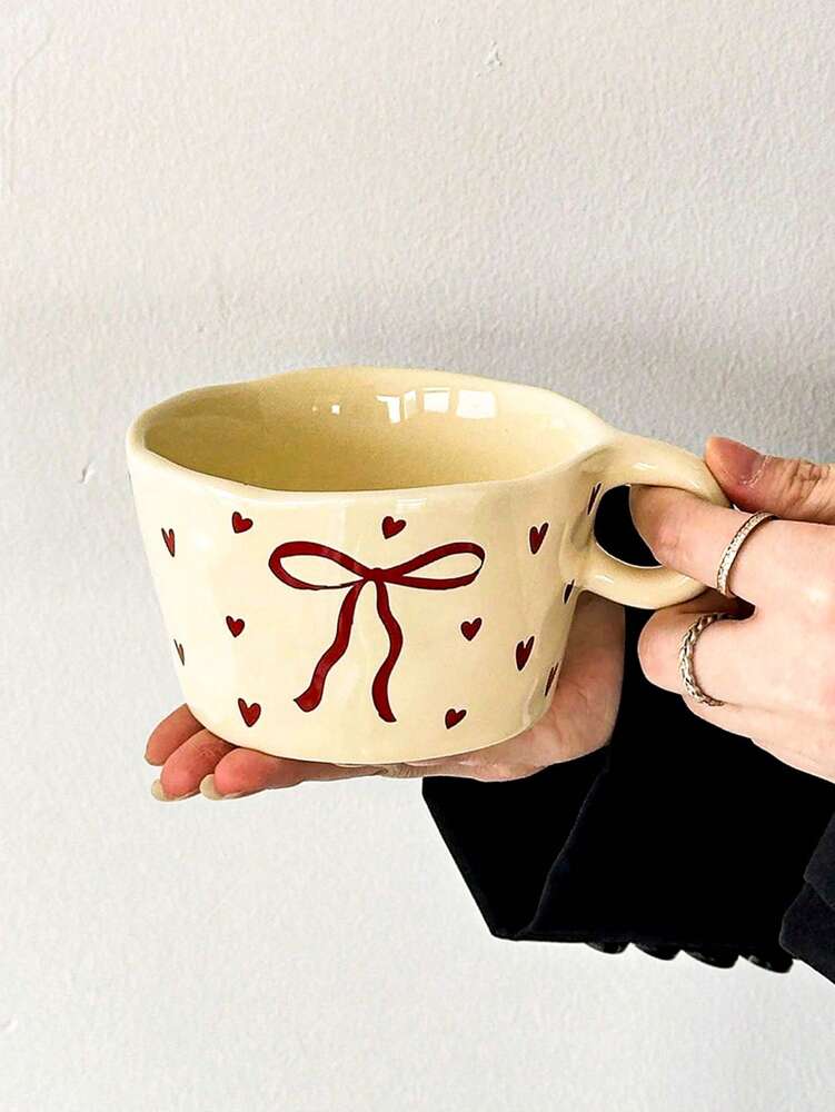 Hand-Painted Strawberry Porcelain Coffee Mug – Classic Ceramic Tea Cup, Hot & Cold Drinkware Gift